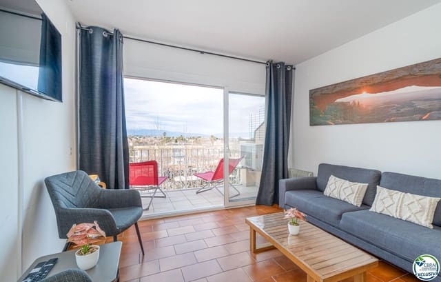 3 slaapkamer Flat te koop in Empuriabrava, Castelló d'Empúries met zwembad - € 205.000 (Ref: 9652444)