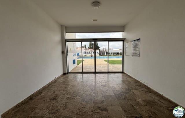 Appartamento in vendita in Roses con piscina garage - 85.000 € (Rif: 9652445)