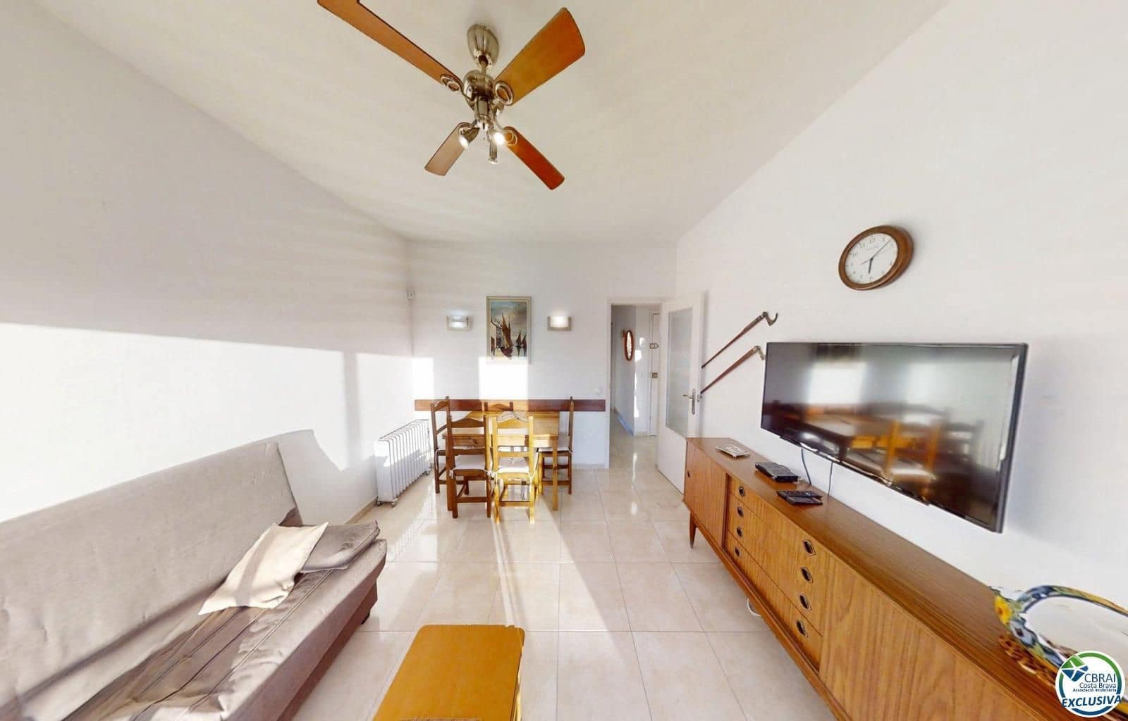 2 soverom Leilighet til salgs i Roses med svømmebasseng garasje - € 195 000 (Ref: 9671318)