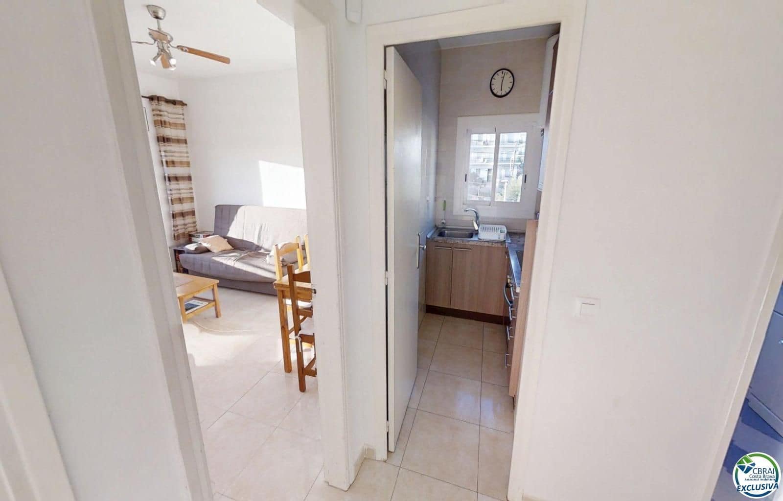 2 soverom Leilighet til salgs i Roses med svømmebasseng garasje - € 195 000 (Ref: 9671318)