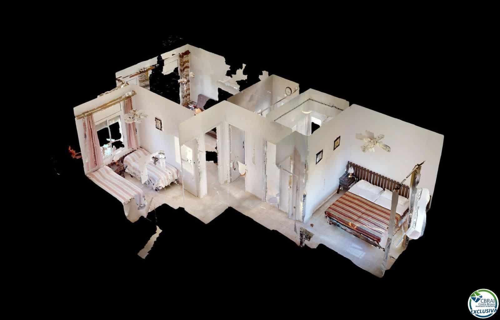 2 soverom Leilighet til salgs i Roses med svømmebasseng garasje - € 195 000 (Ref: 9671318)