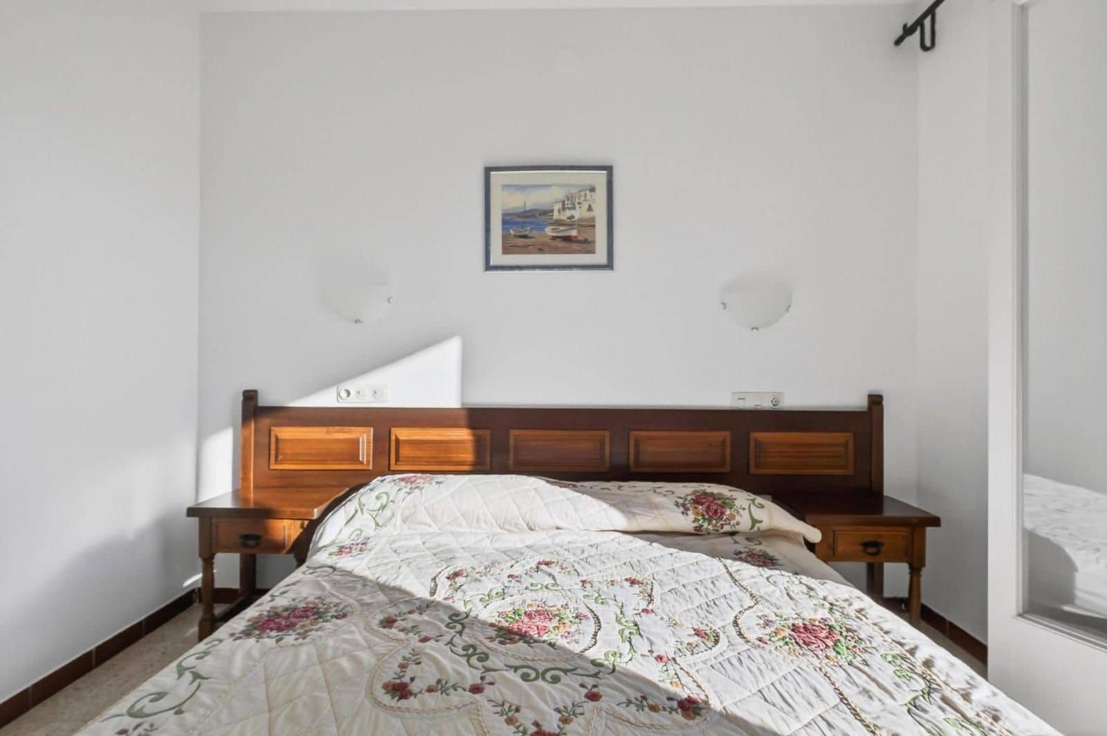 2 bedroom Flat for sale in Empuriabrava with pool garage - € 170,000 (Ref: 9674793)