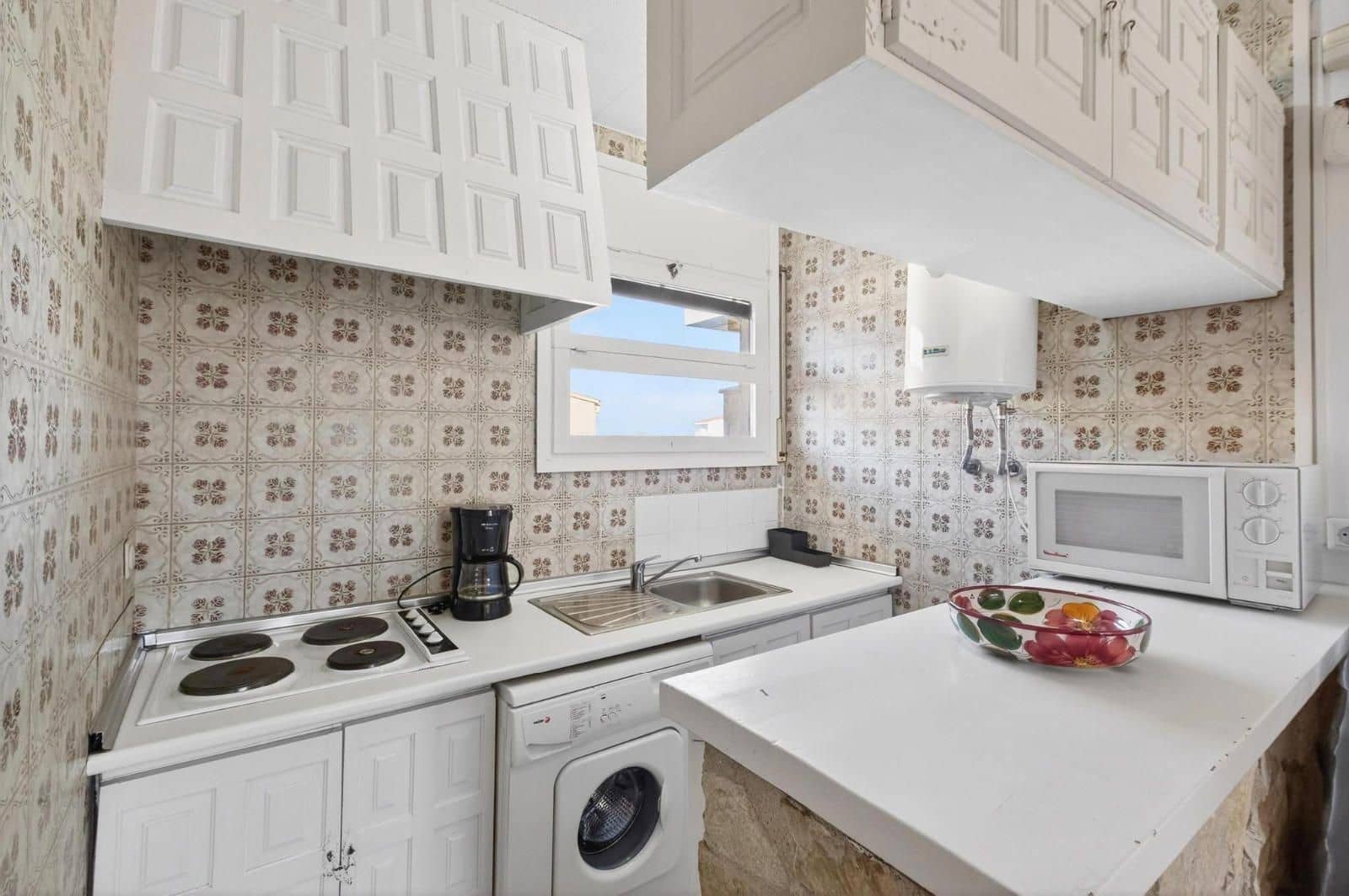 2 bedroom Flat for sale in Empuriabrava with pool garage - € 170,000 (Ref: 9674793)