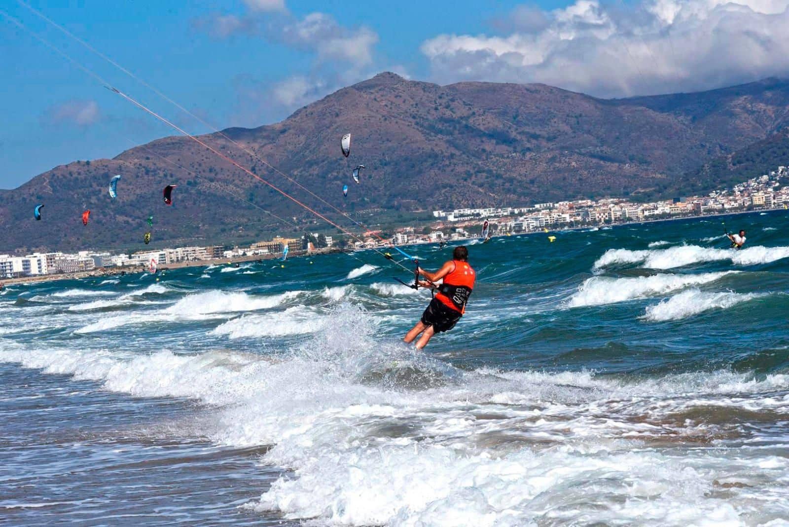 2 bedroom Flat for sale in Empuriabrava with pool garage - € 170,000 (Ref: 9674793)