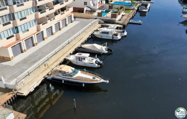 Garage for sale in Santa Margarida, Roses - € 40,000 (Ref: 9675155)