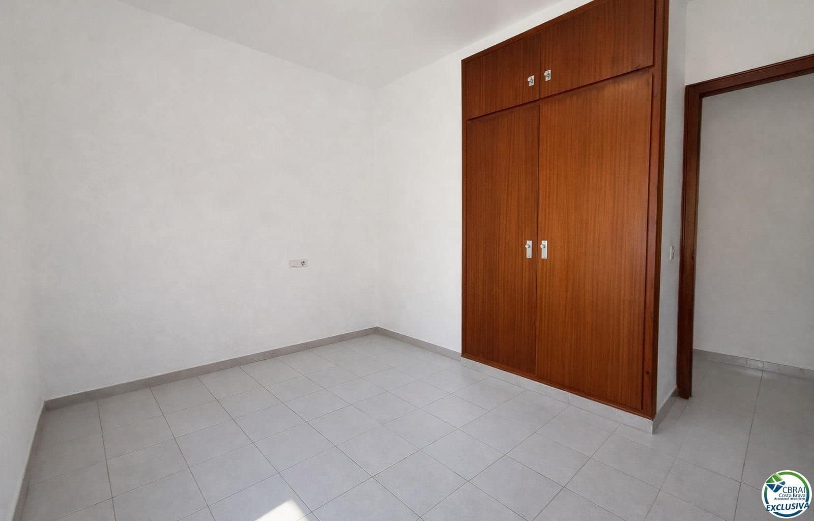 4 slaapkamer Villa te koop in Torroella de Montgri met garage - € 256.000 (Ref: 9699301)