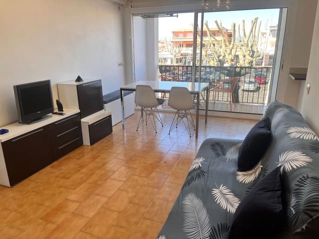1 slaapkamer Flat te koop in Empuriabrava, Castelló d'Empúries met zwembad - € 135.000 (Ref: 9699303)