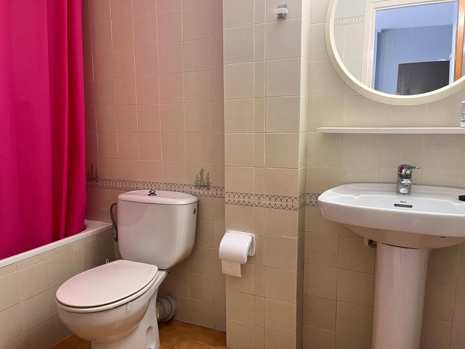 1 bedroom Flat for sale in Empuriabrava with pool - € 135,000 (Ref: 9699303)