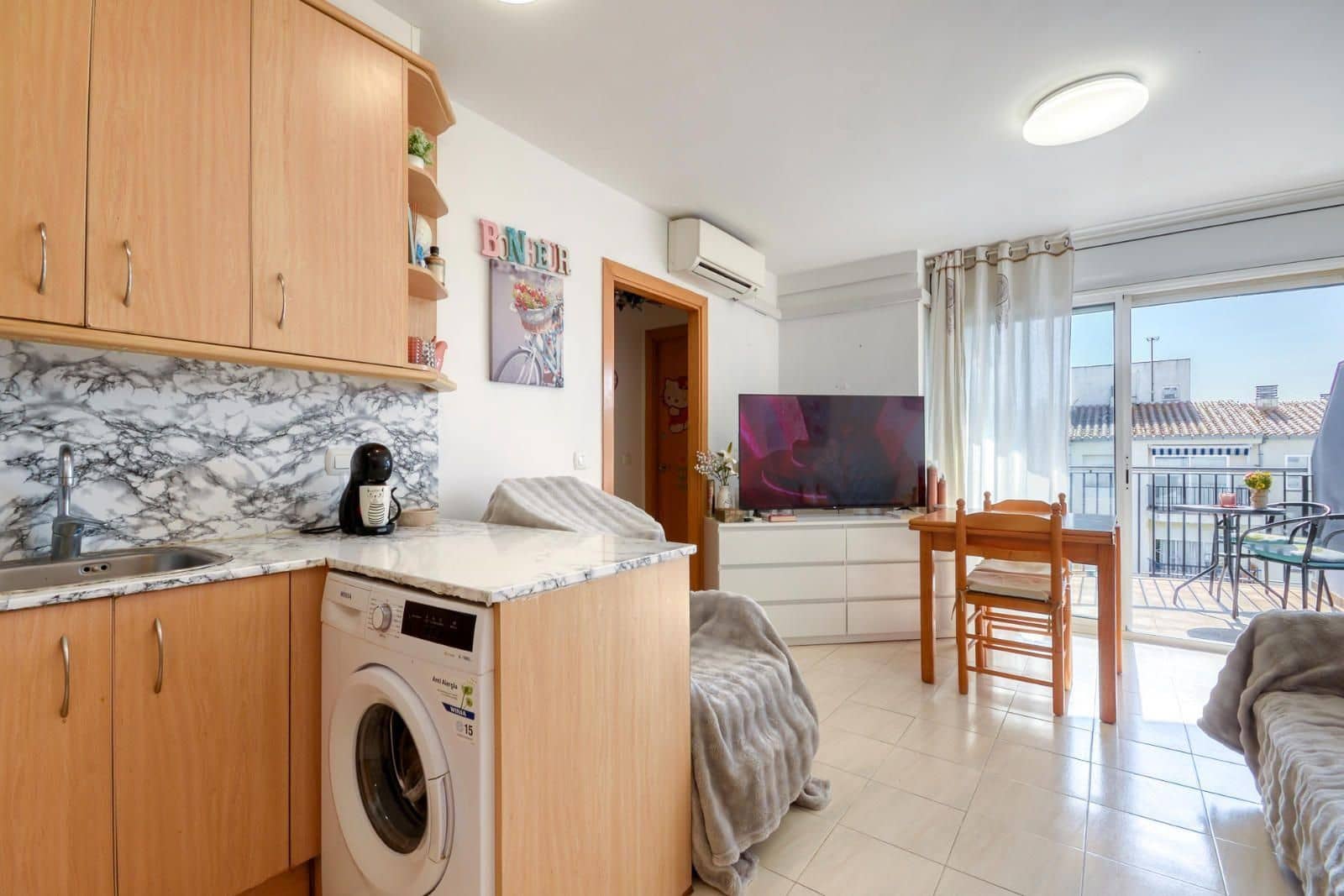 2 sovrum Lägenhet till salu i Roses - 175 000 € (Ref: 9700129)