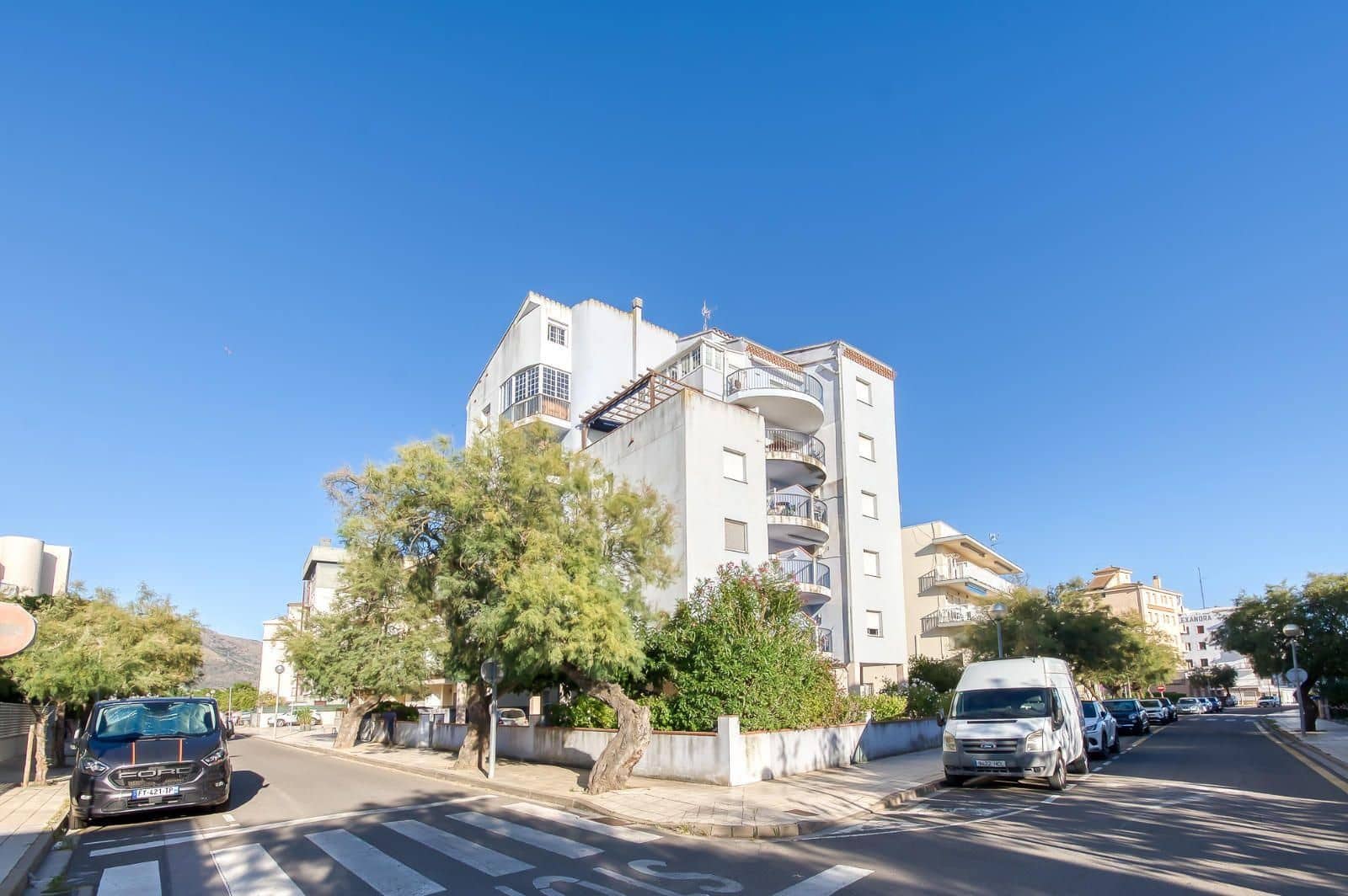 2 sovrum Lägenhet till salu i Roses - 175 000 € (Ref: 9700129)