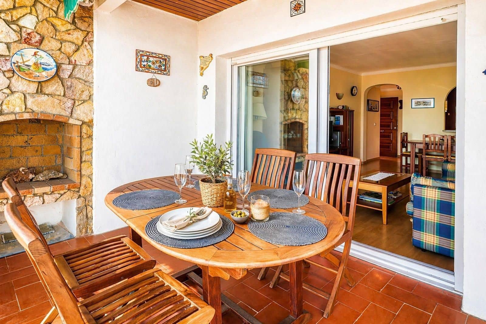 Piso de 2 habitaciones en Roses en venta con garaje - 285.000 € (Ref: 9700131)