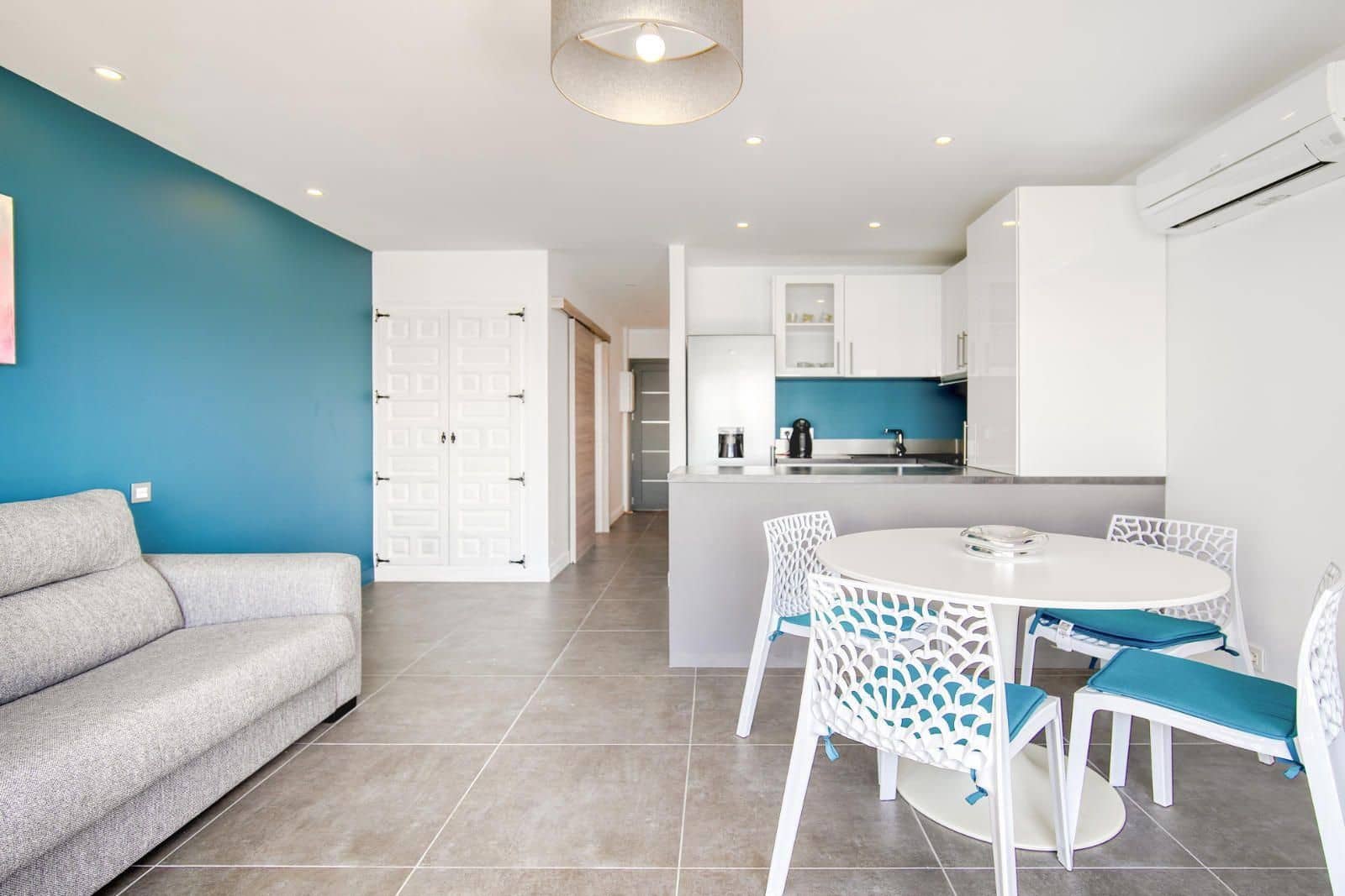 1 bedroom Flat for sale in Roses with garage - € 399,000 (Ref: 9708023)