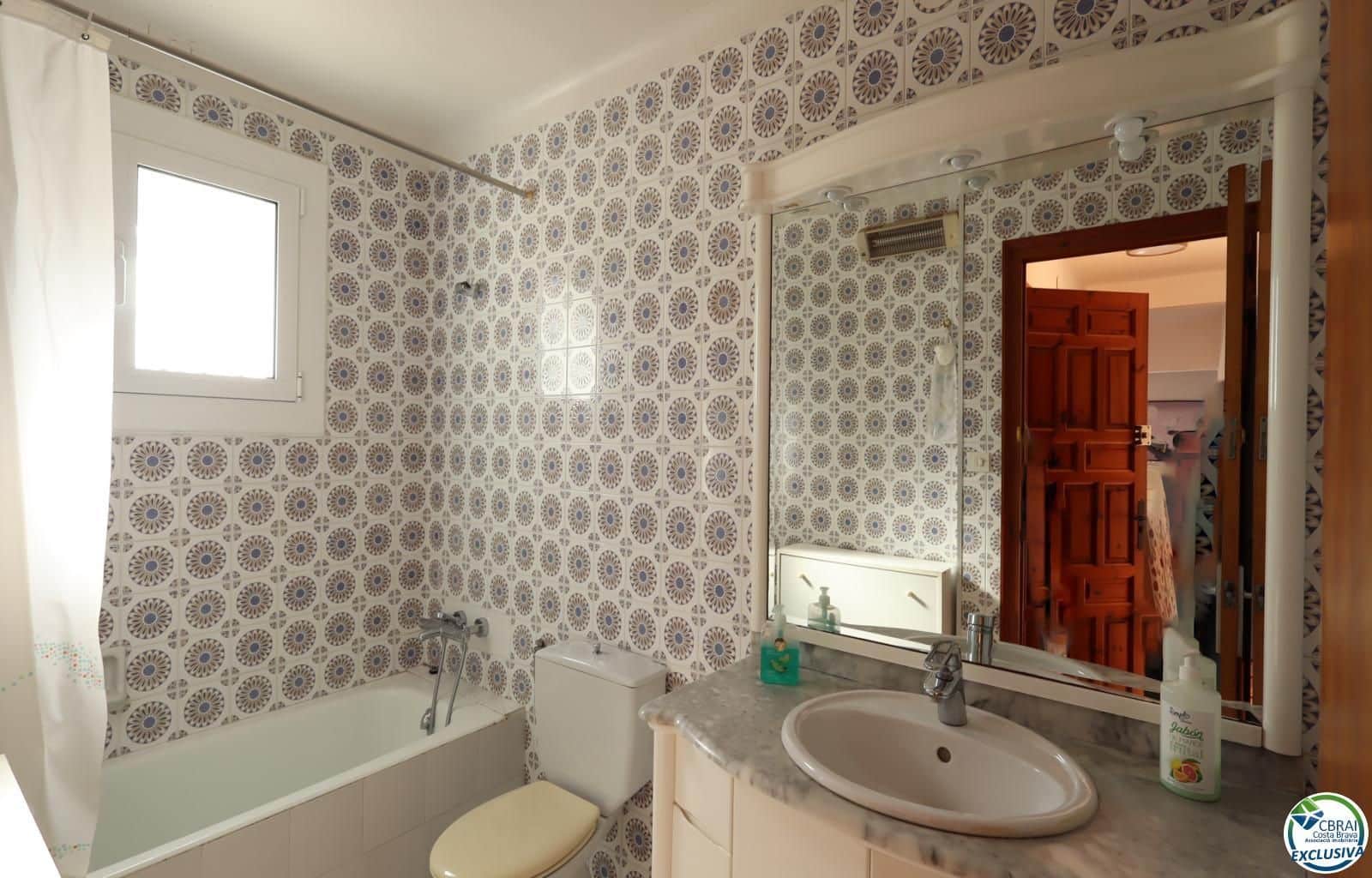 3 bedroom Villa for sale in El Port de la Selva - € 840,000 (Ref: 9709200)