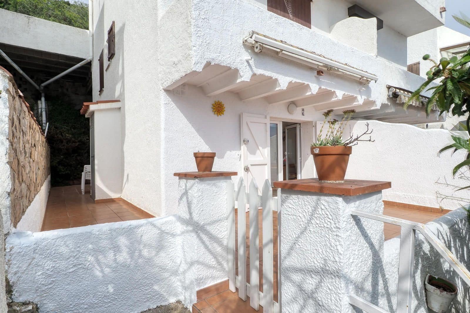 2 soverom Hus til salgs i Roses med svømmebasseng garasje - € 315 000 (Ref: 9713578)