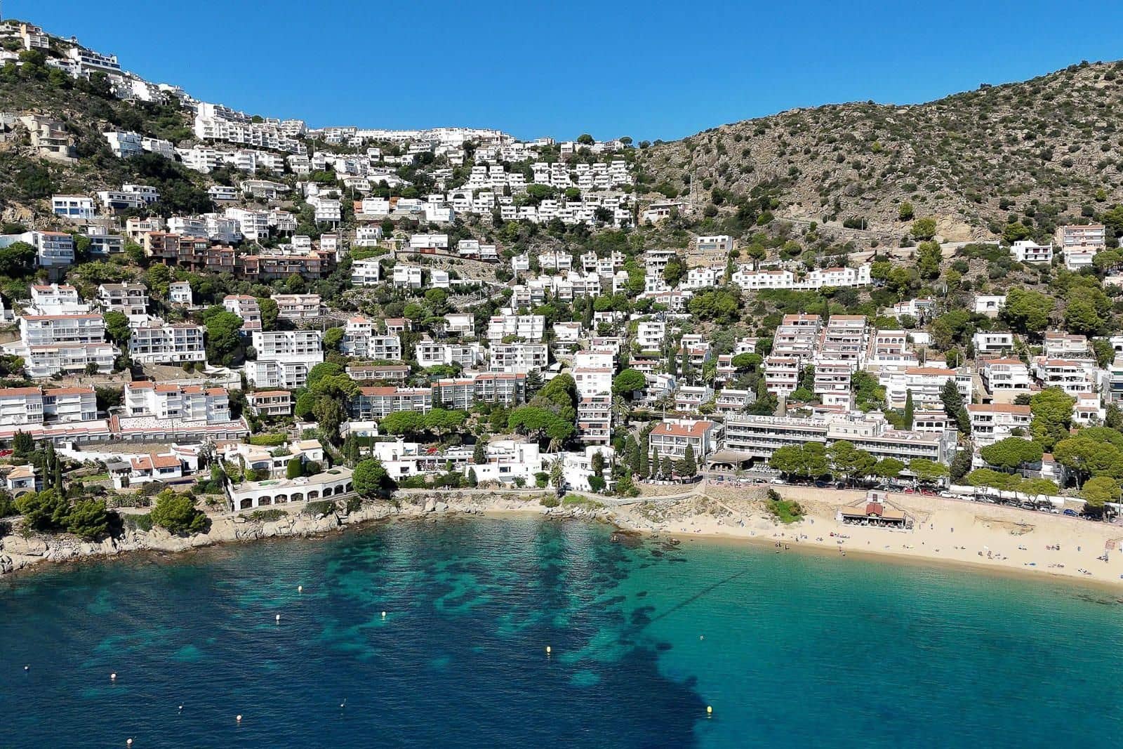 2 soverom Hus til salgs i Roses med svømmebasseng garasje - € 315 000 (Ref: 9713578)