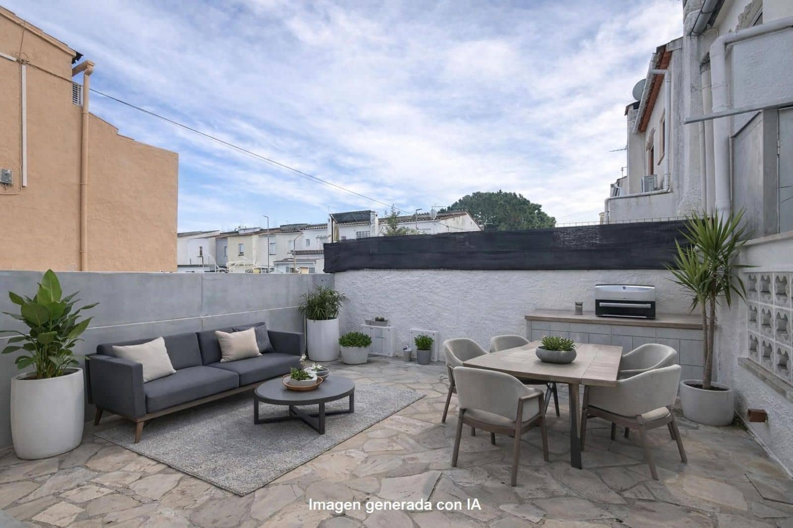 2 soverom Villa til salgs i Empuriabrava med svømmebasseng - € 179 000 (Ref: 9714268)