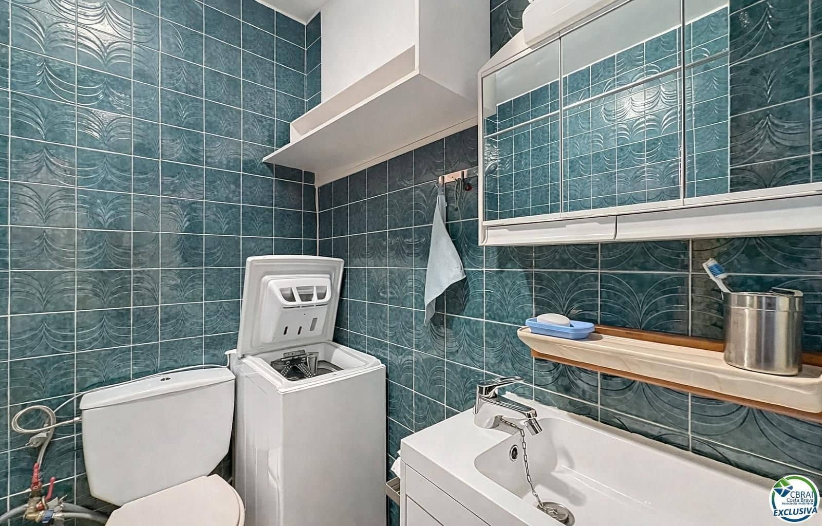 2 soverom Villa til salgs i Empuriabrava med svømmebasseng - € 179 000 (Ref: 9714268)