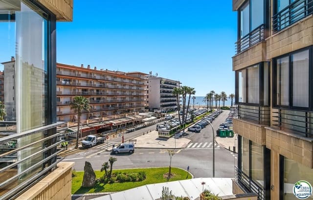 Piso de 2 habitaciones en Santa Margarida, Roses en venta con garaje - 310.000 € (Ref: 9720507)