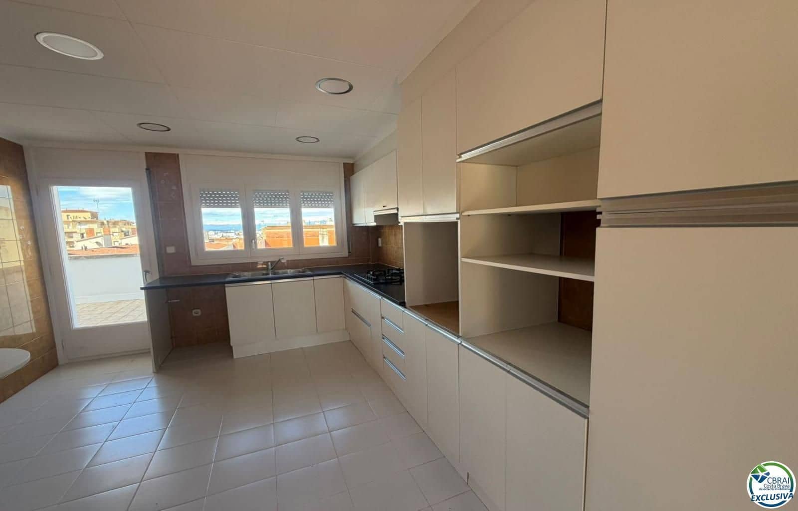 3 quarto Apartamento para venda em Roses - 530 000 € (Ref: 9733437)