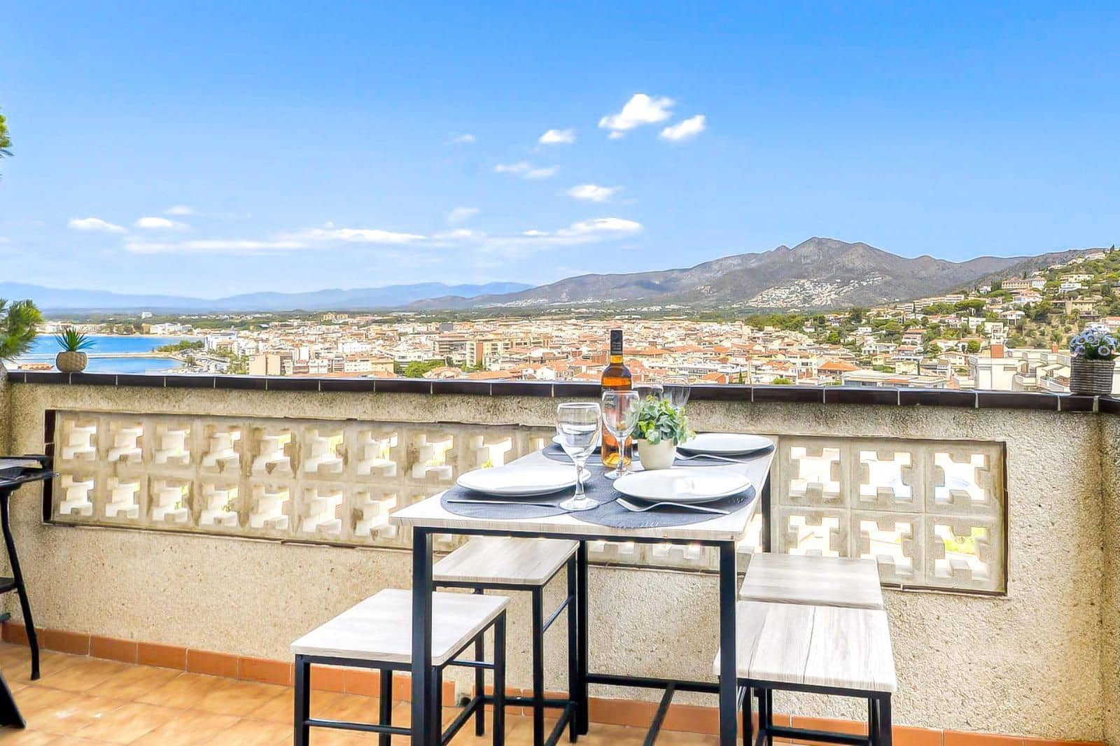 1 quarto Apartamento para venda em Roses com garagem - 189 000 € (Ref: 9733438)