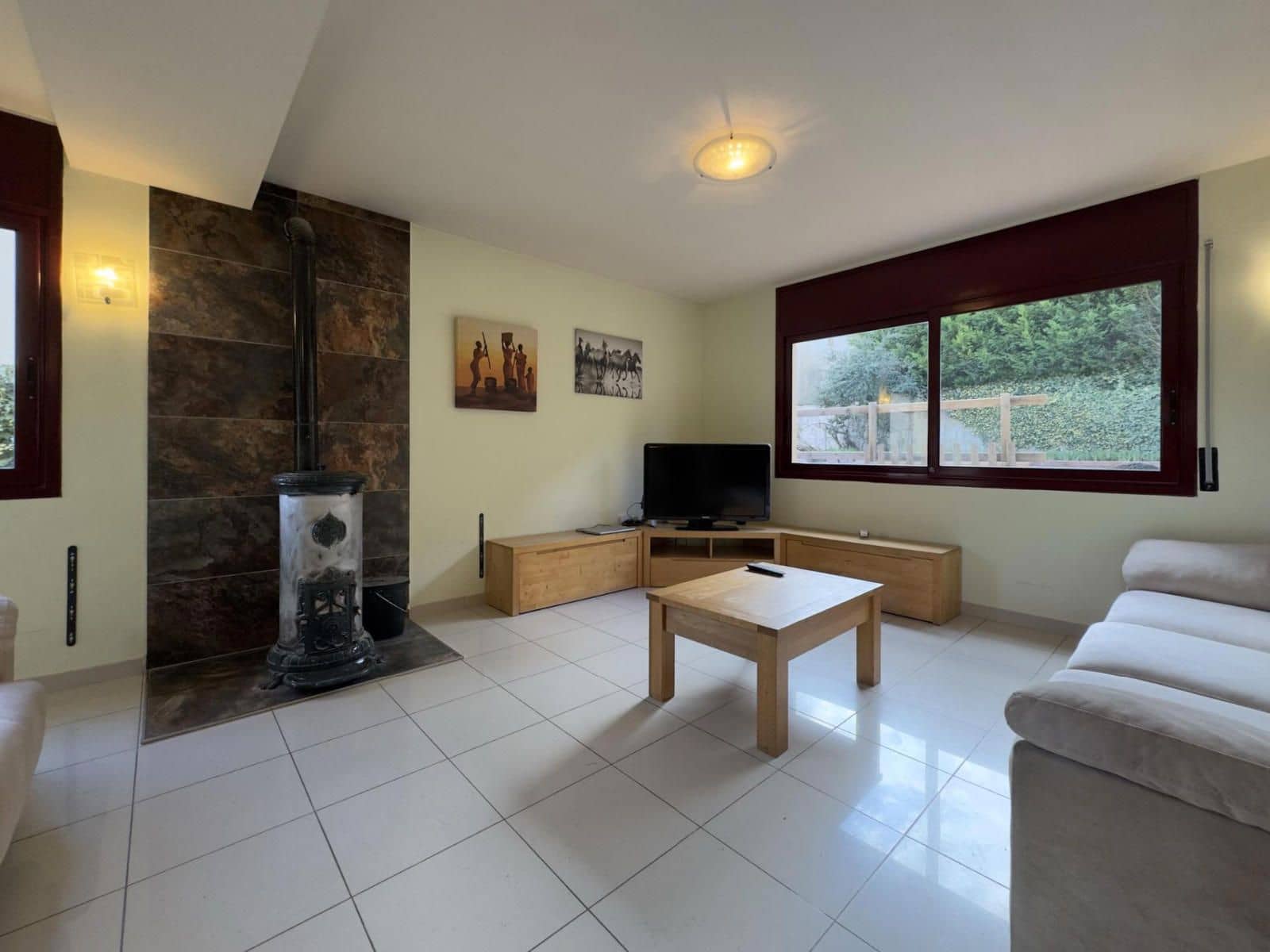 5 soveværelse Villa til salg i Sant Llorenc de la Muga med garage - € 450.000 (Ref: 9748443)