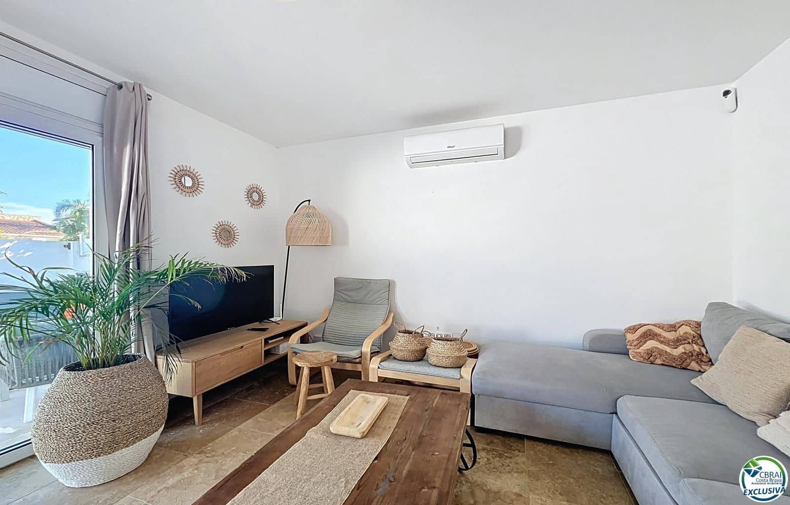 2 soveværelse Villa til salg i Empuriabrava med swimmingpool garage - € 385.000 (Ref: 9759473)