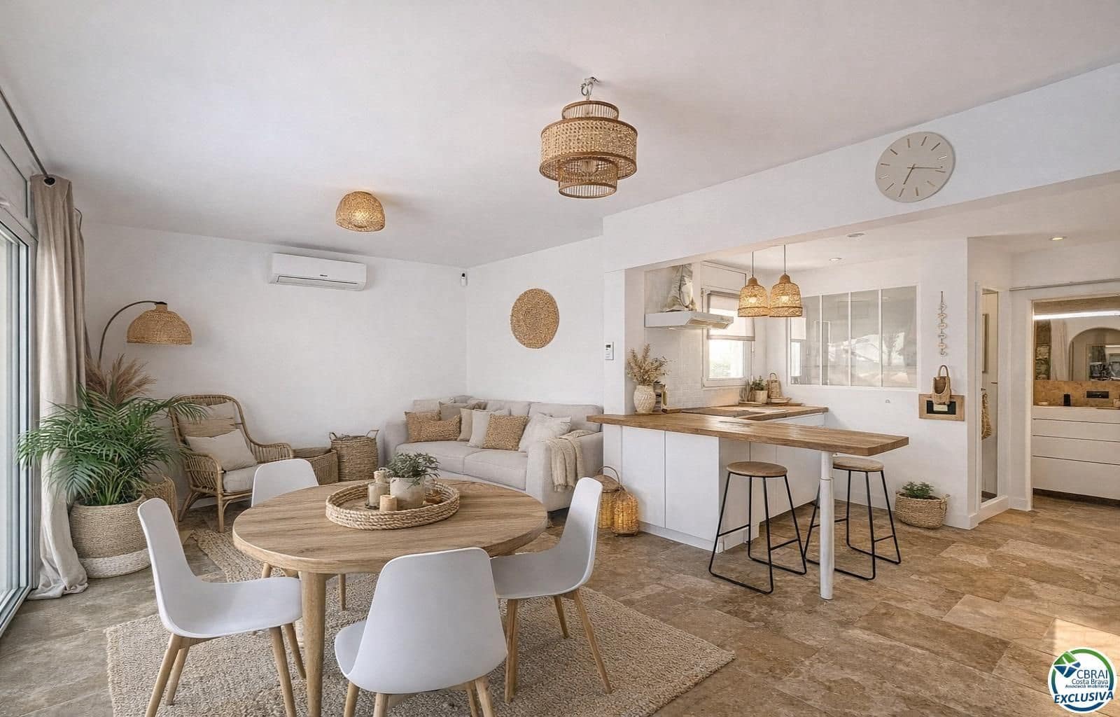 2 soveværelse Villa til salg i Empuriabrava med swimmingpool garage - € 385.000 (Ref: 9759473)