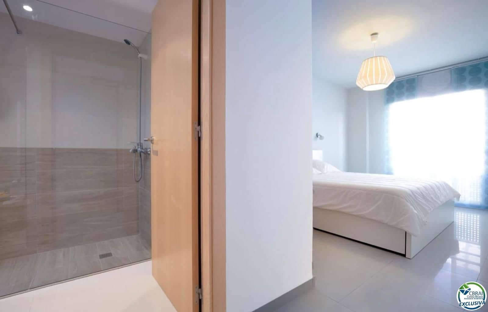 3 soverom Leilighet til salgs i Roses med garasje - € 439 000 (Ref: 9762319)