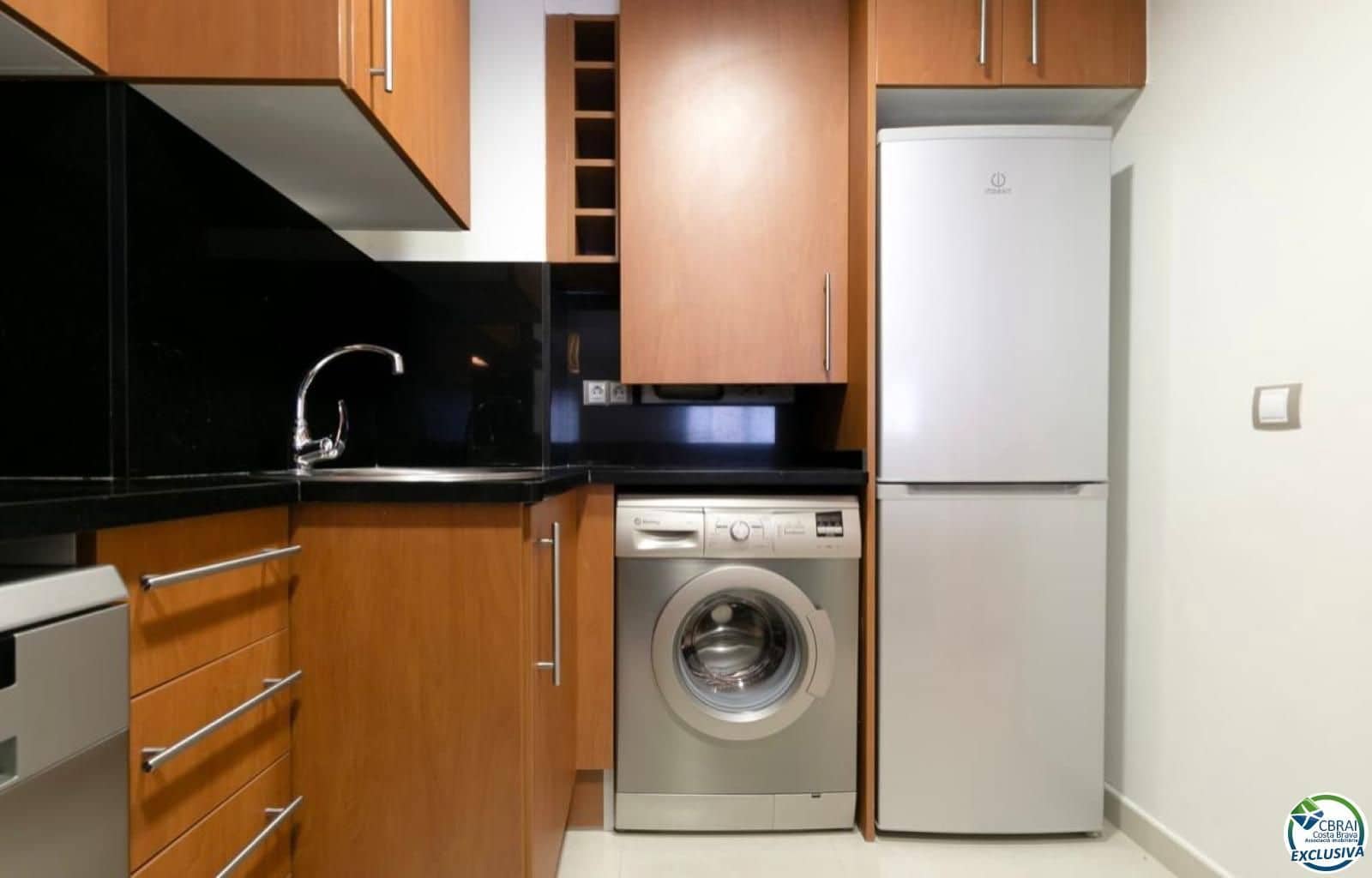 3 soverom Leilighet til salgs i Roses med garasje - € 439 000 (Ref: 9762319)