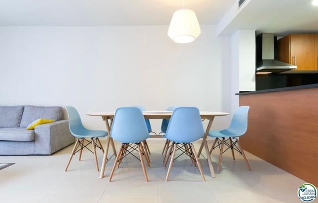 3 soveværelse Lejlighed til salg i Roses med garage - € 439.000 (Ref: 9762319)