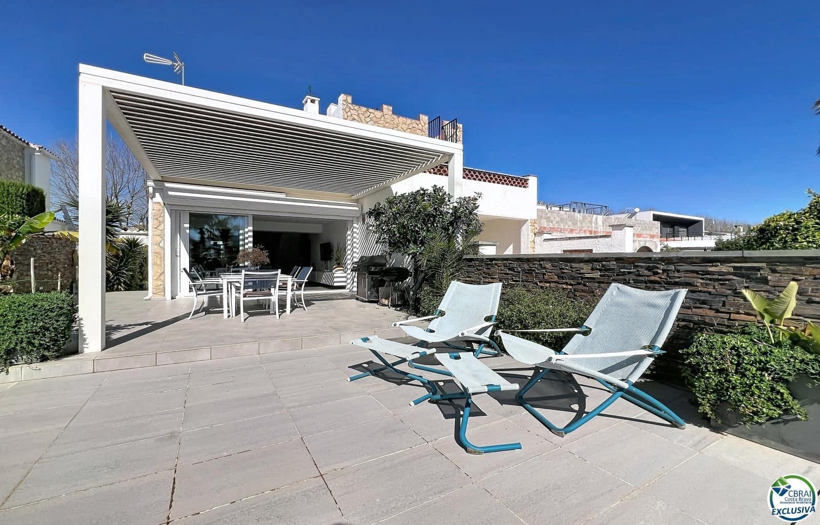 3 soveværelse Villa til salg i Empuriabrava med swimmingpool garage - € 930.000 (Ref: 9769138)