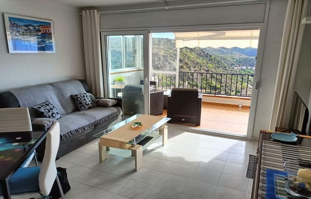 2 slaapkamer Flat te koop in Roses met garage - € 295.000 (Ref: 9769139)