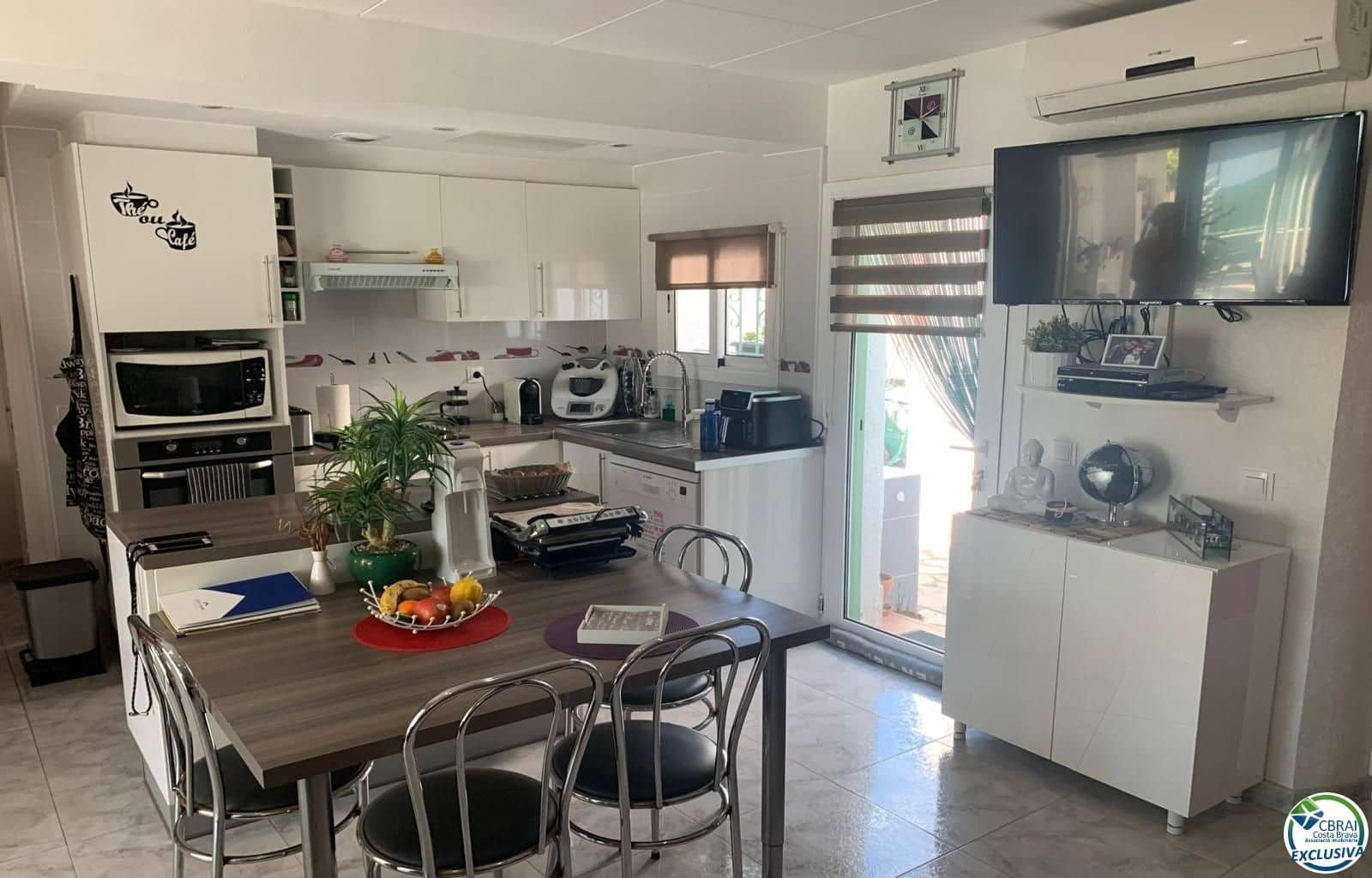 3 bedroom Villa for sale in Santa Margarida with pool - € 349,000 (Ref: 9771030)