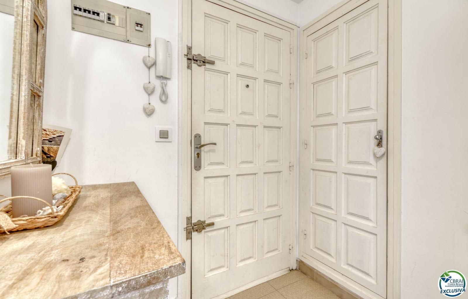 2 bedroom Flat for sale in Roses - € 235,000 (Ref: 9778521)