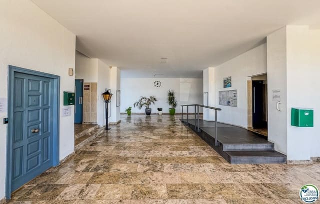 Apartamento para venda em Roses com piscina - 86 500 € (Ref: 9785988)