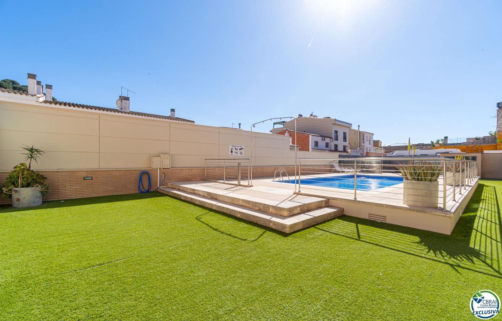 2 makuuhuone Asunto myytävänä paikassa Roses mukana uima-altaan 
autotalli - 215 000 € (Ref: 9793216)