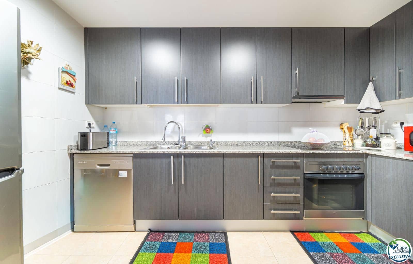 2 makuuhuone Asunto myytävänä paikassa Roses mukana uima-altaan 
autotalli - 215 000 € (Ref: 9793216)