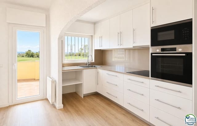 4 soverom Villa til salgs i L'Estartit, Torroella de Montgrí med svømmebasseng garasje - € 449 000 (Ref: 9807290)