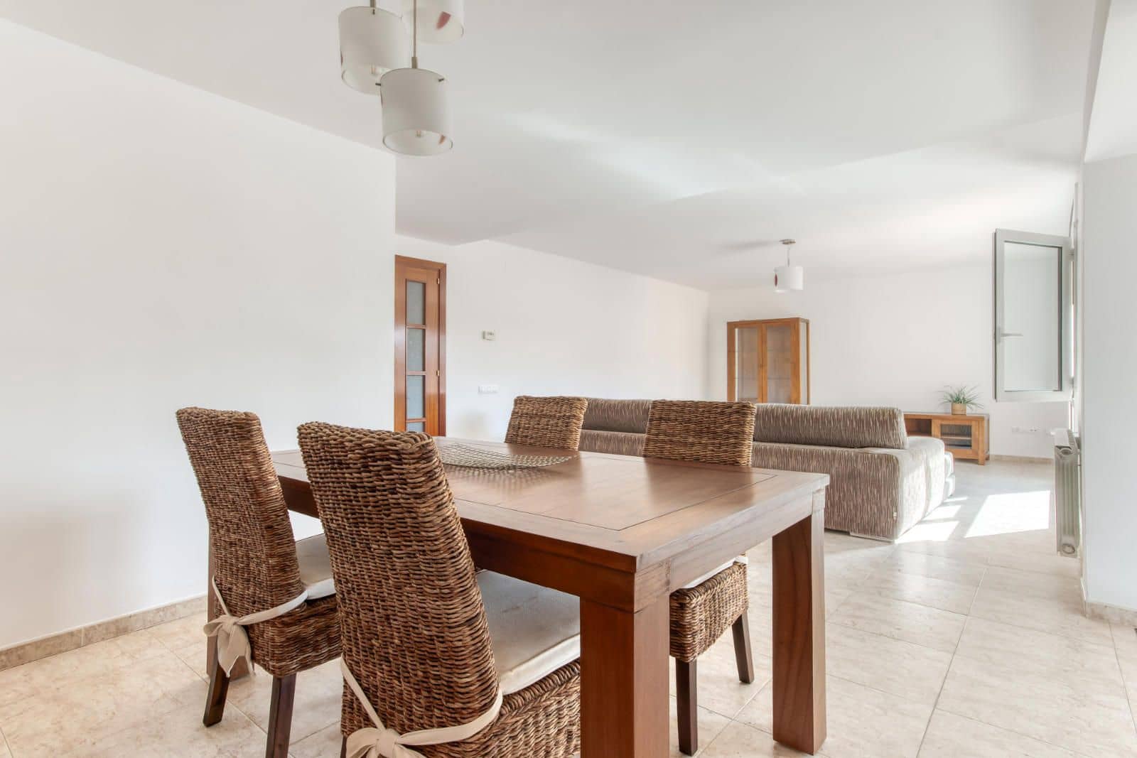 3 bedroom Flat for sale in Caldes de Malavella - € 295,000 (Ref: 9832356)
