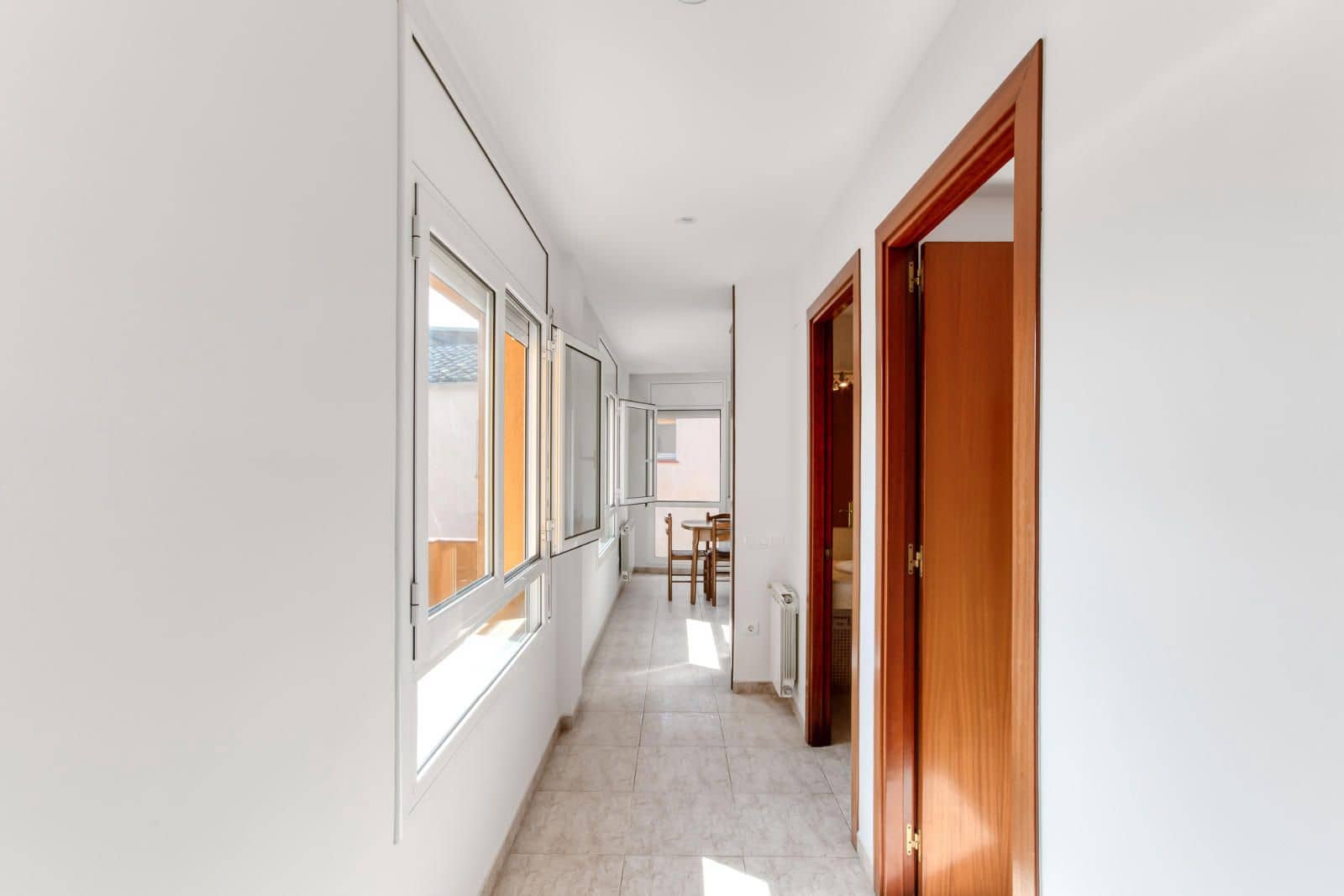 3 bedroom Flat for sale in Caldes de Malavella - € 295,000 (Ref: 9832356)