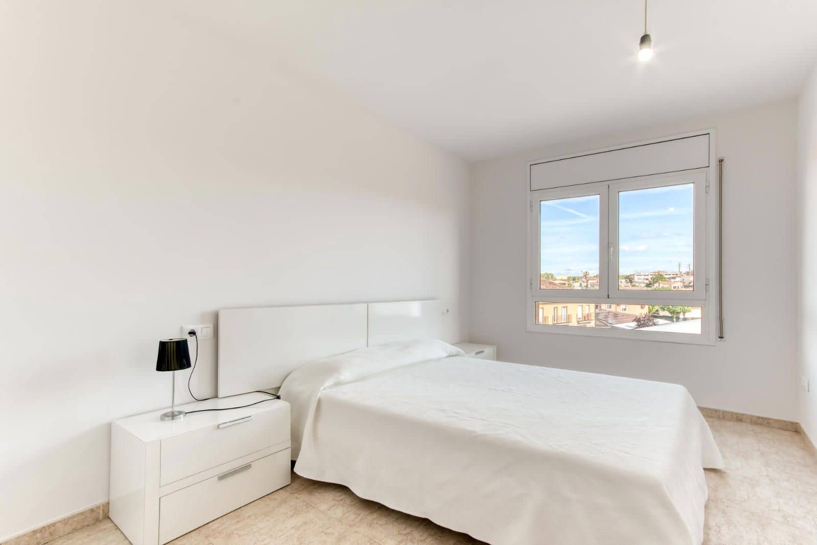 3 bedroom Flat for sale in Caldes de Malavella - € 295,000 (Ref: 9832356)
