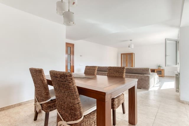 3 bedroom Flat for sale in Caldes de Malavella - € 295,000 (Ref: 9832356)