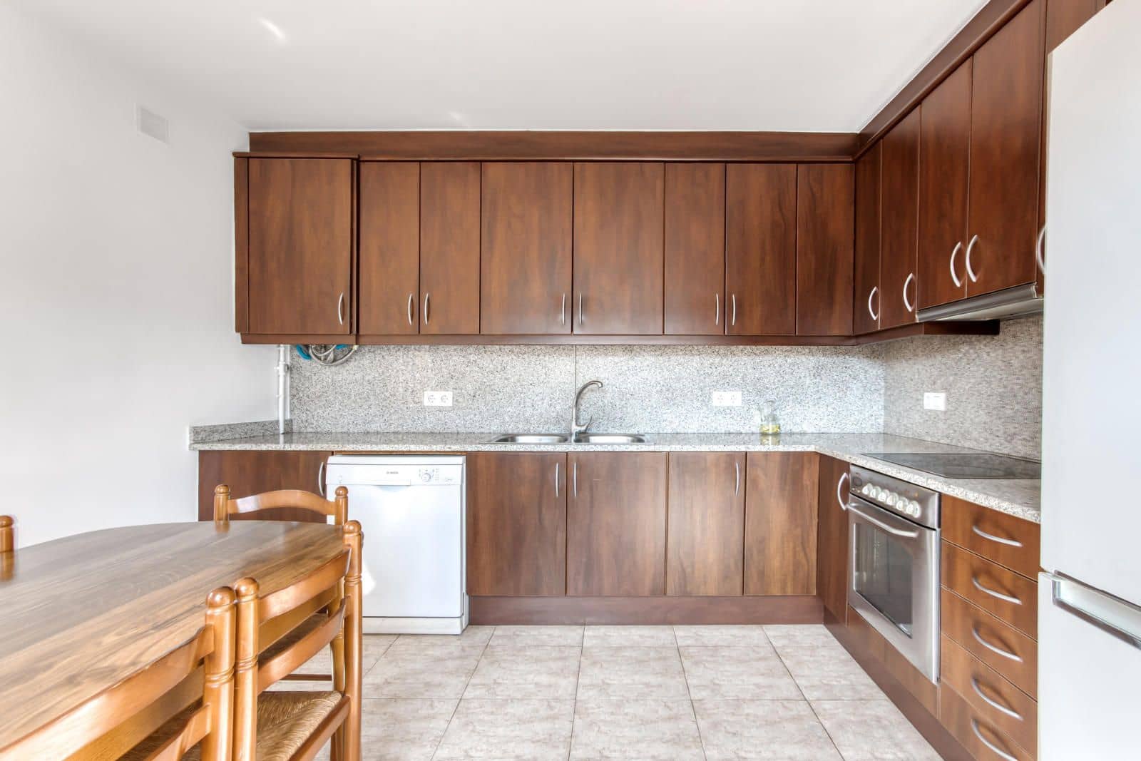 3 bedroom Flat for sale in Caldes de Malavella - € 295,000 (Ref: 9832356)