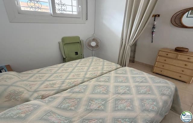 Piso de 1 habitación en Santa Margarida, Roses en venta - 138.000 € (Ref: 9839731)