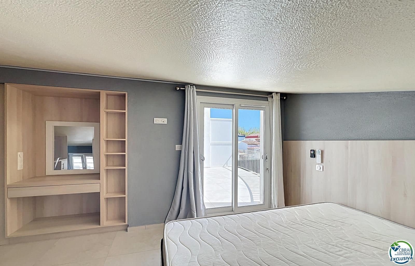 5 makuuhuone Huvila myytävänä paikassa Empuriabrava - 595 000 € (Ref: 9839733)