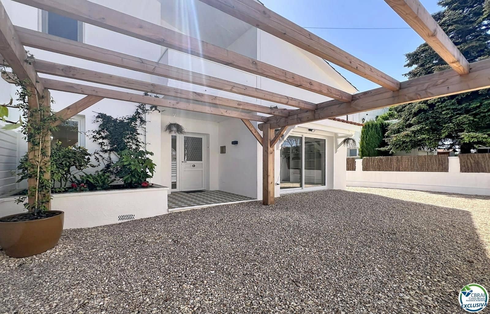 5 makuuhuone Huvila myytävänä paikassa Empuriabrava - 595 000 € (Ref: 9839733)
