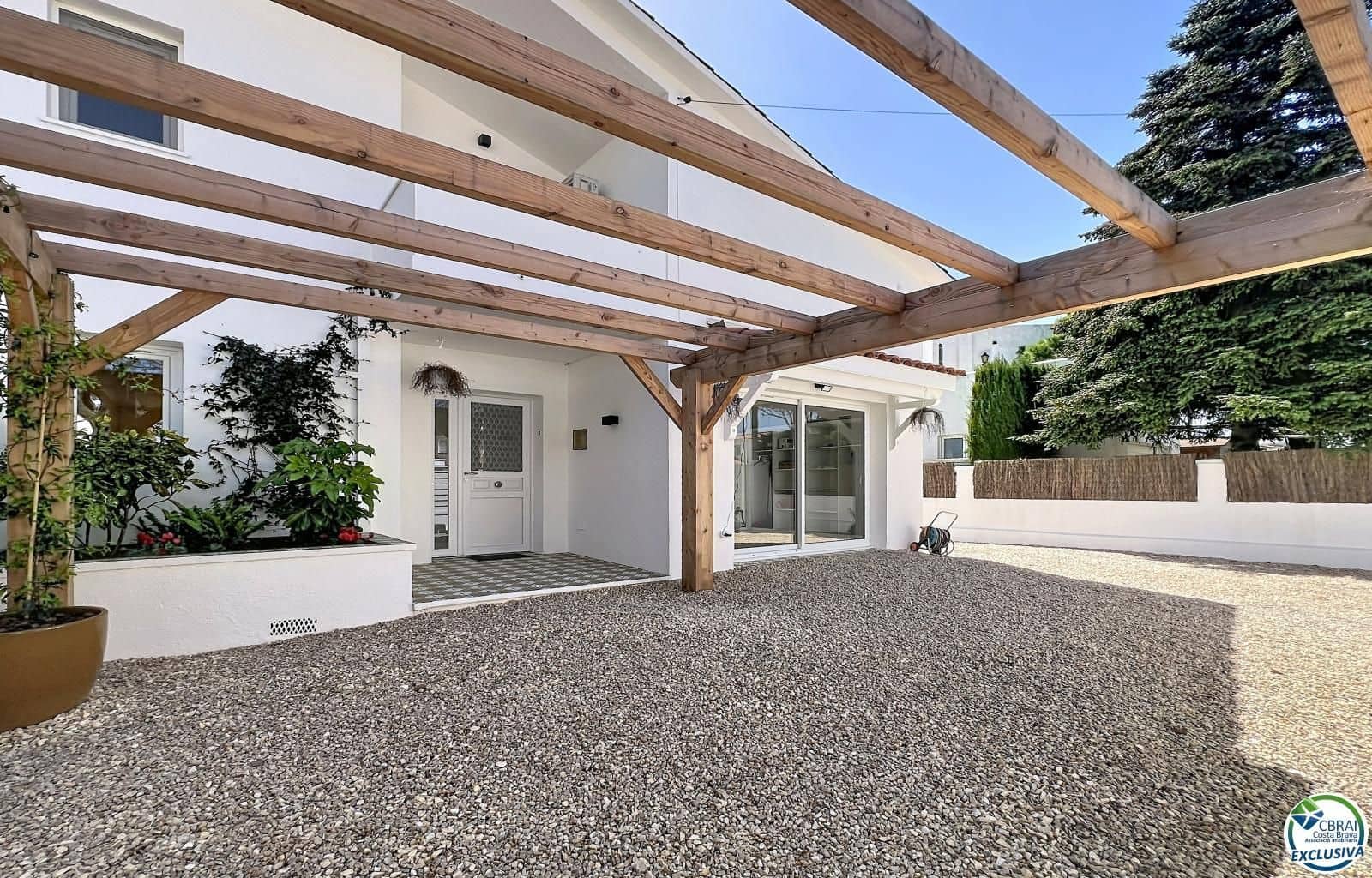 5 makuuhuone Huvila myytävänä paikassa Empuriabrava - 595 000 € (Ref: 9839733)