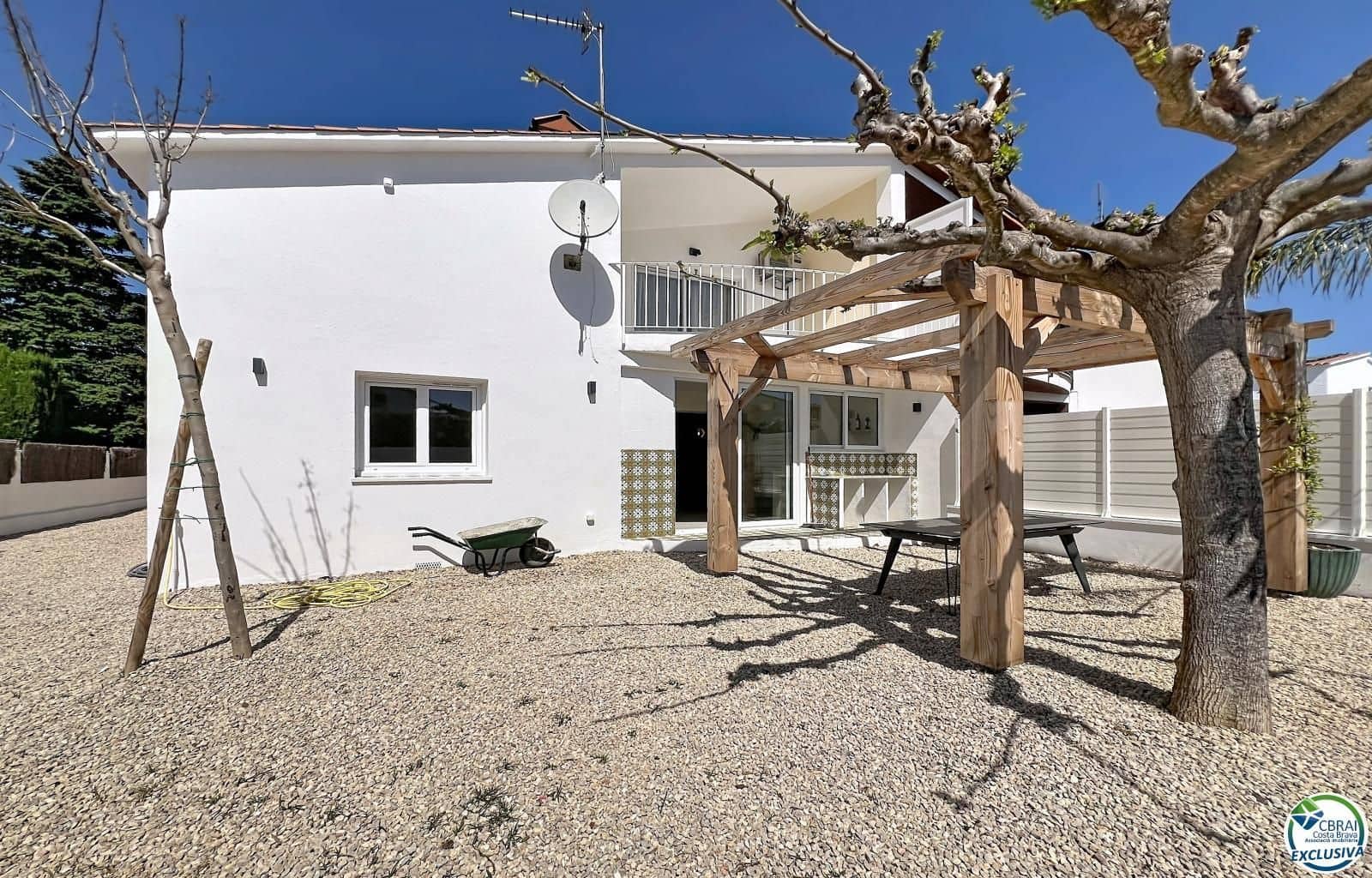 5 makuuhuone Huvila myytävänä paikassa Empuriabrava - 595 000 € (Ref: 9839733)