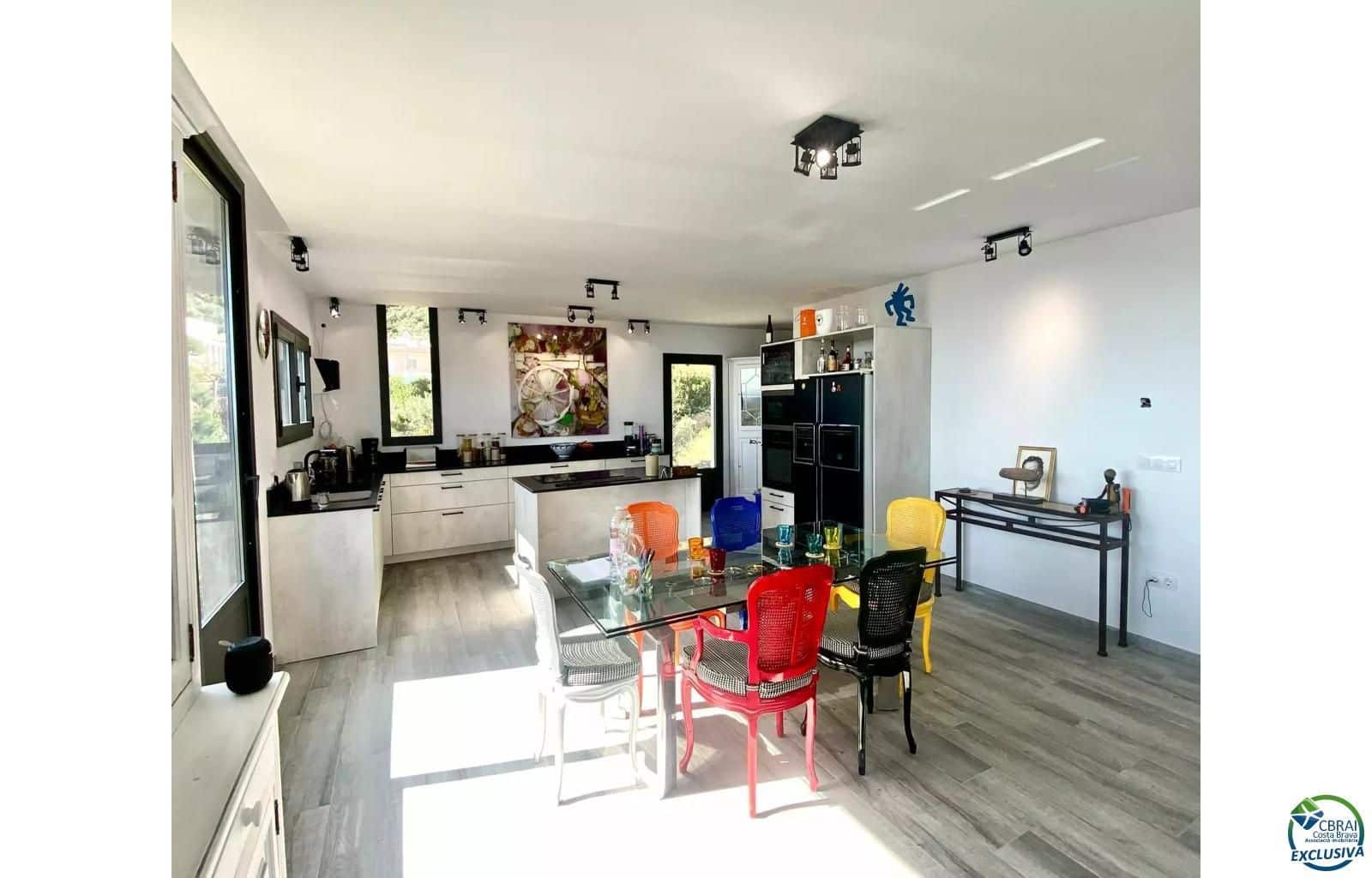 4 bedroom Villa for sale in Pau with pool garage - € 995,000 (Ref: 9844269)