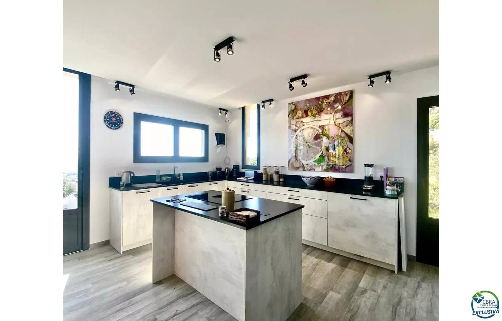 4 bedroom Villa for sale in Pau with pool garage - € 995,000 (Ref: 9844269)